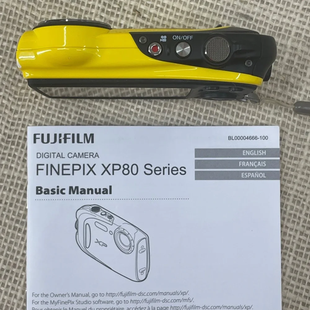 Fujifilm FinePix XP80 Waterproof Shockproof Digital Camera‎ 16MP 5x Optical Zoom